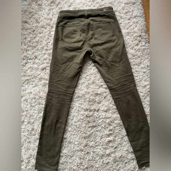 Paige peg skinny 27” olive 🫒 green/army green cotton and 2% spandex - Picture 3 of 13